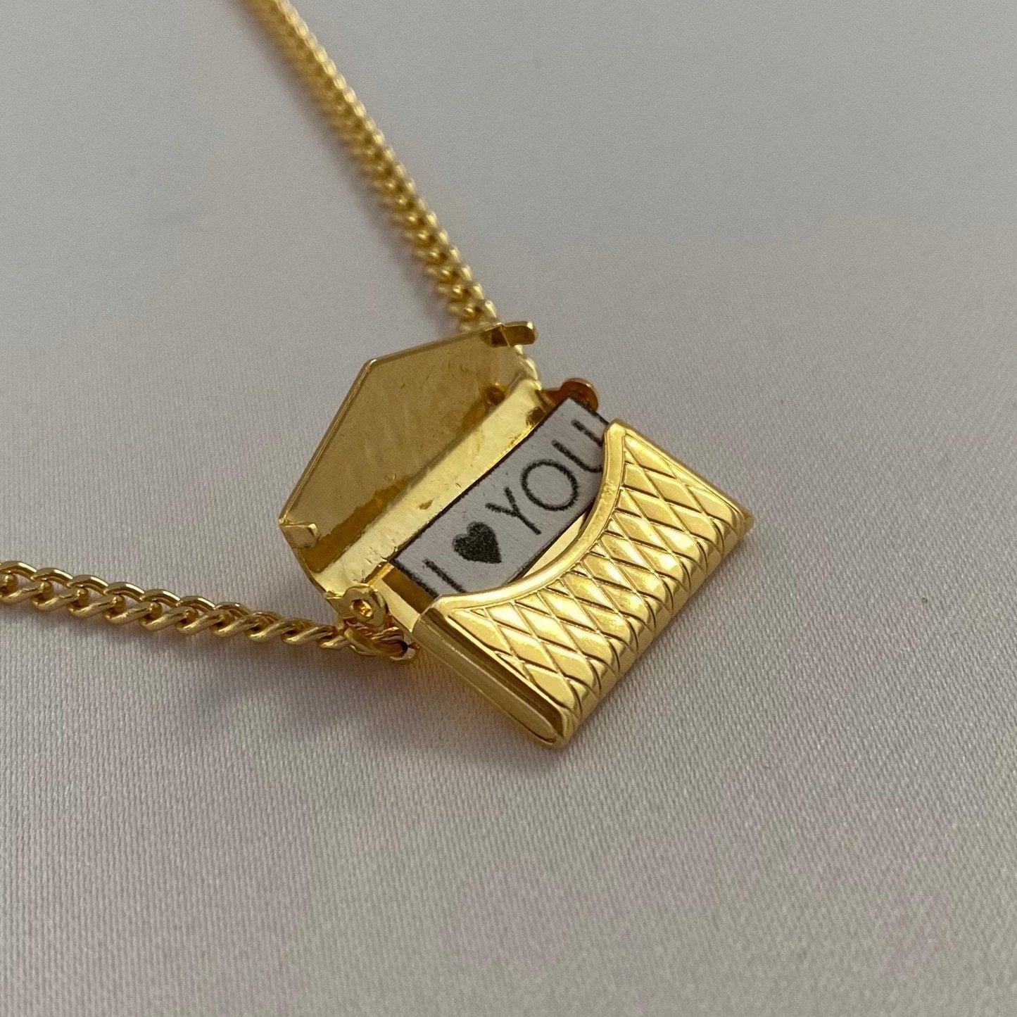 G1. European Necklace, Love Photo Box Pendan Envelope Necklace